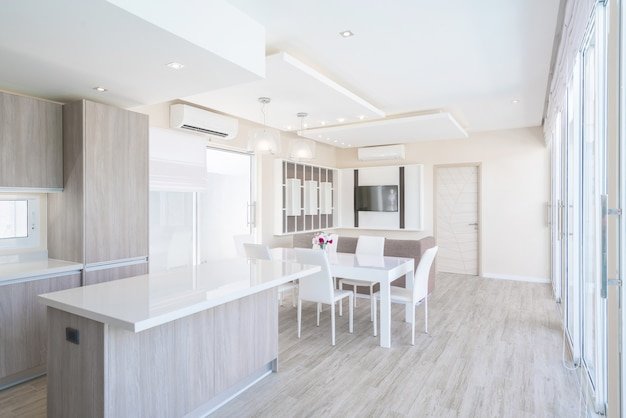white interior.jpeg
